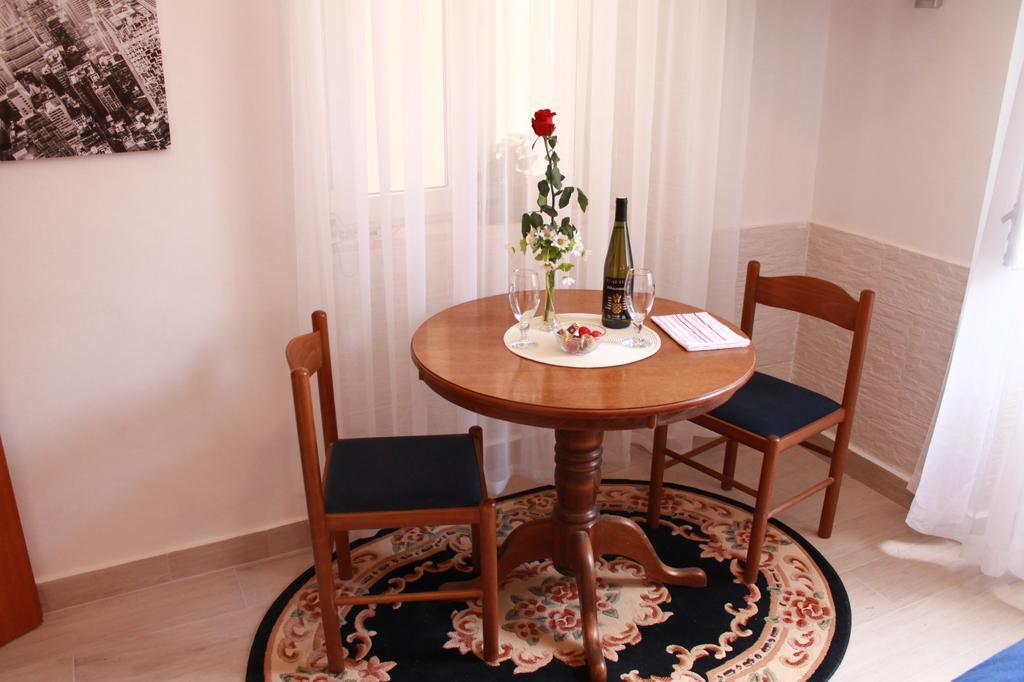 Apartments Nerio دوبروفينك المظهر الخارجي الصورة